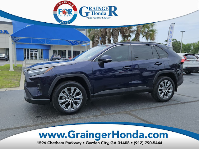 2024 Toyota RAV4 XLE Premium