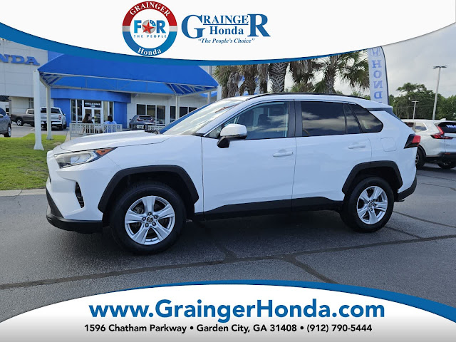 2020 Toyota RAV4 XLE