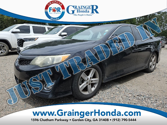 2014 Toyota Camry SE