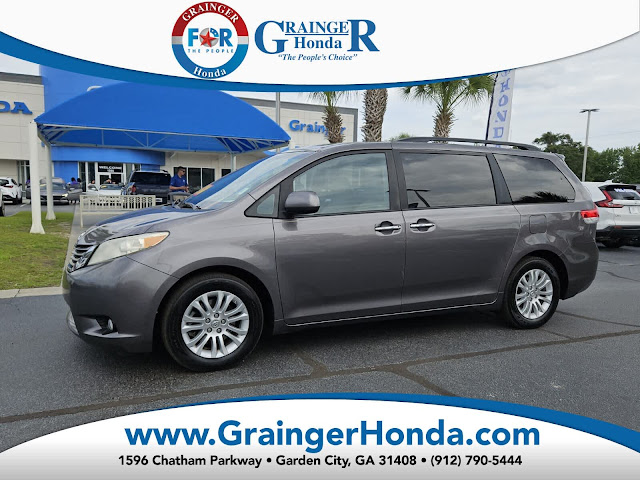 2011 Toyota Sienna XLE